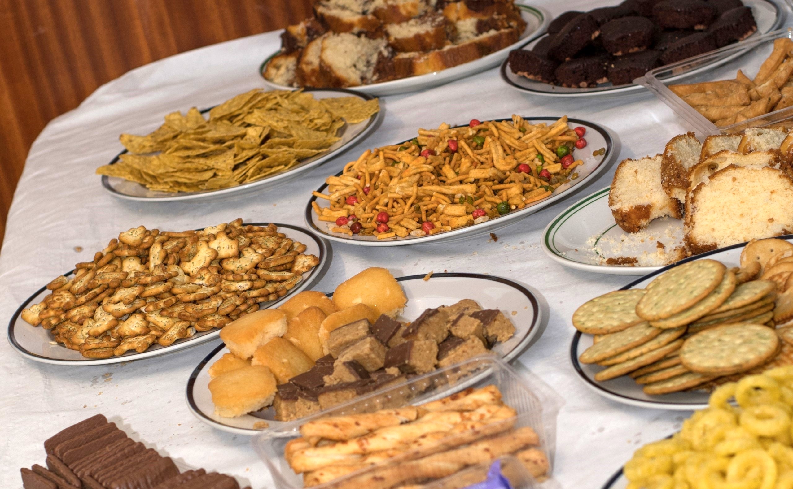 An- image -of -healthy- meals- during- a -cooking- class- at -Jinnah-Day- Care -Centre.