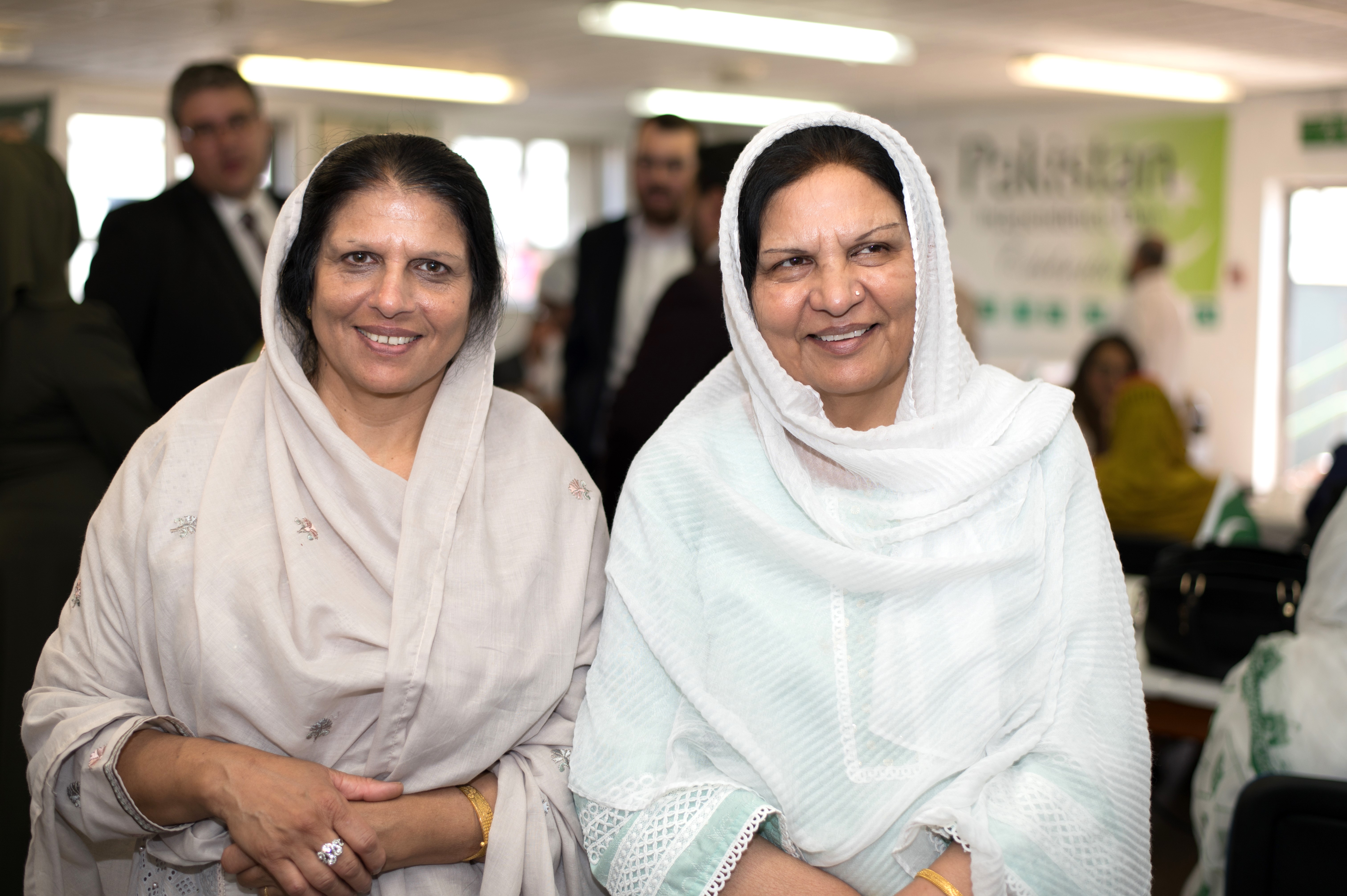 Visitors- to- Jinnah- Day- Care- Centre-smiling-during-the-health-and-wellbeing-class